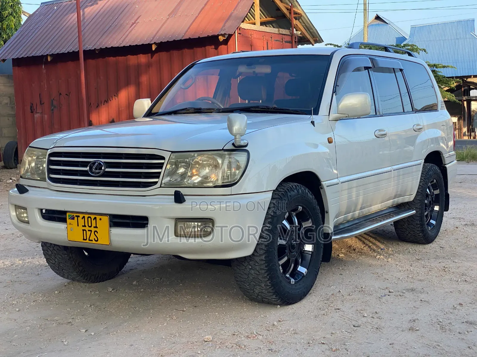 Lexus LX 470 1999 Pearl