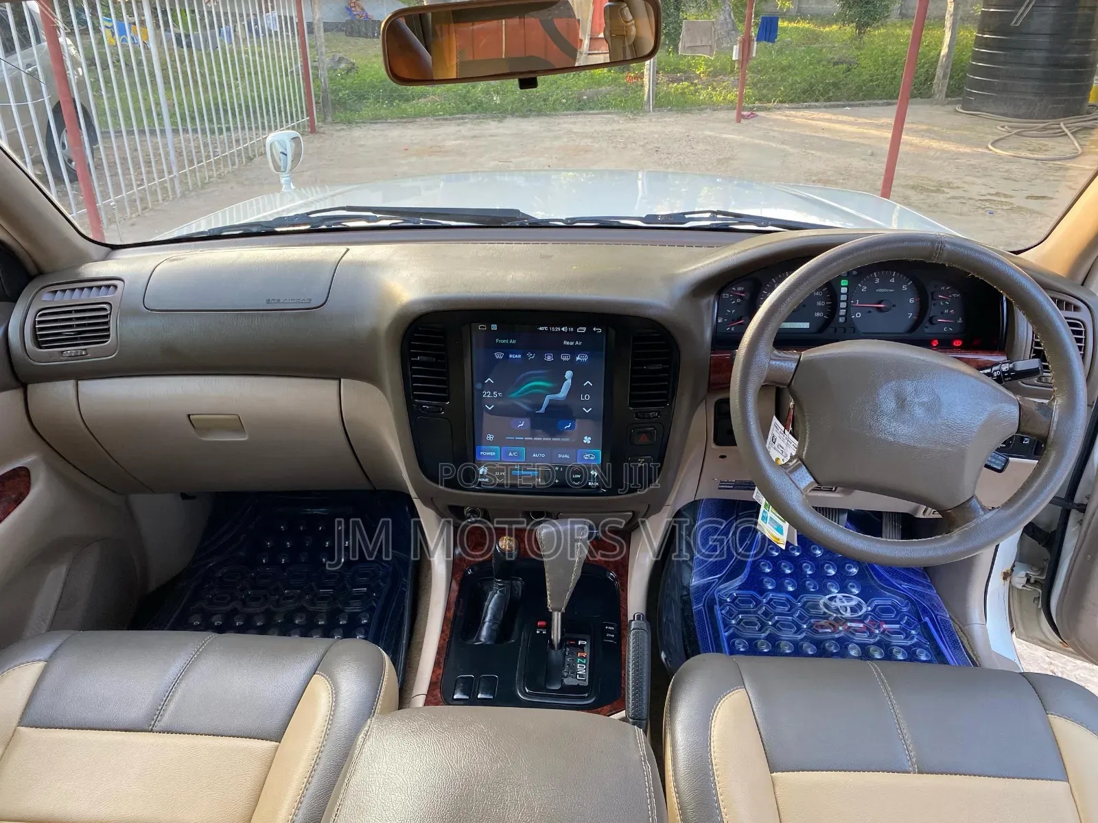 Lexus LX 470 1999 Pearl