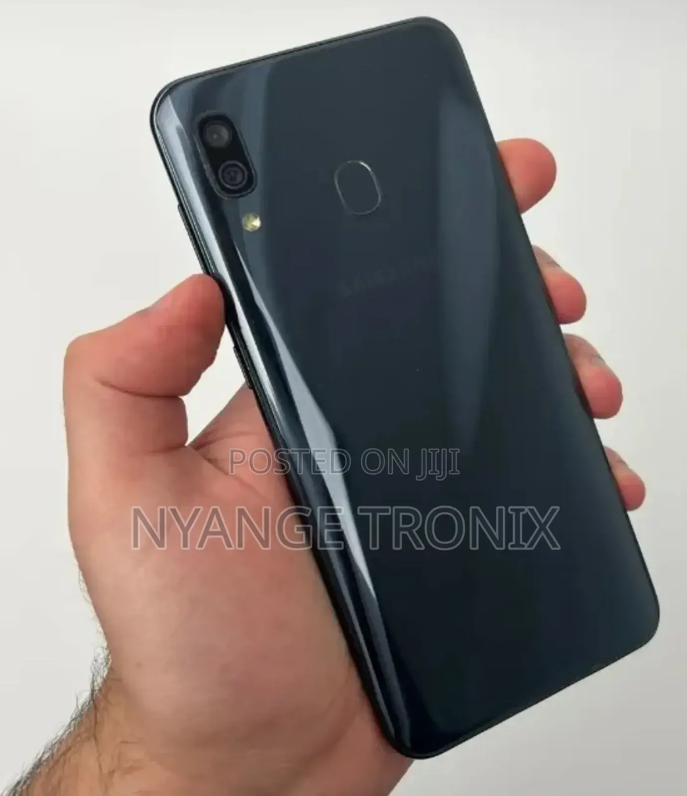 Samsung Galaxy A30 64 GB Black