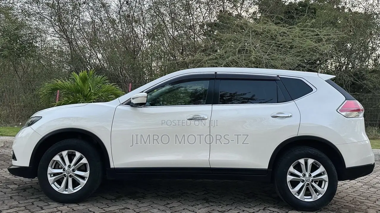 Nissan X-Trail 2014 White