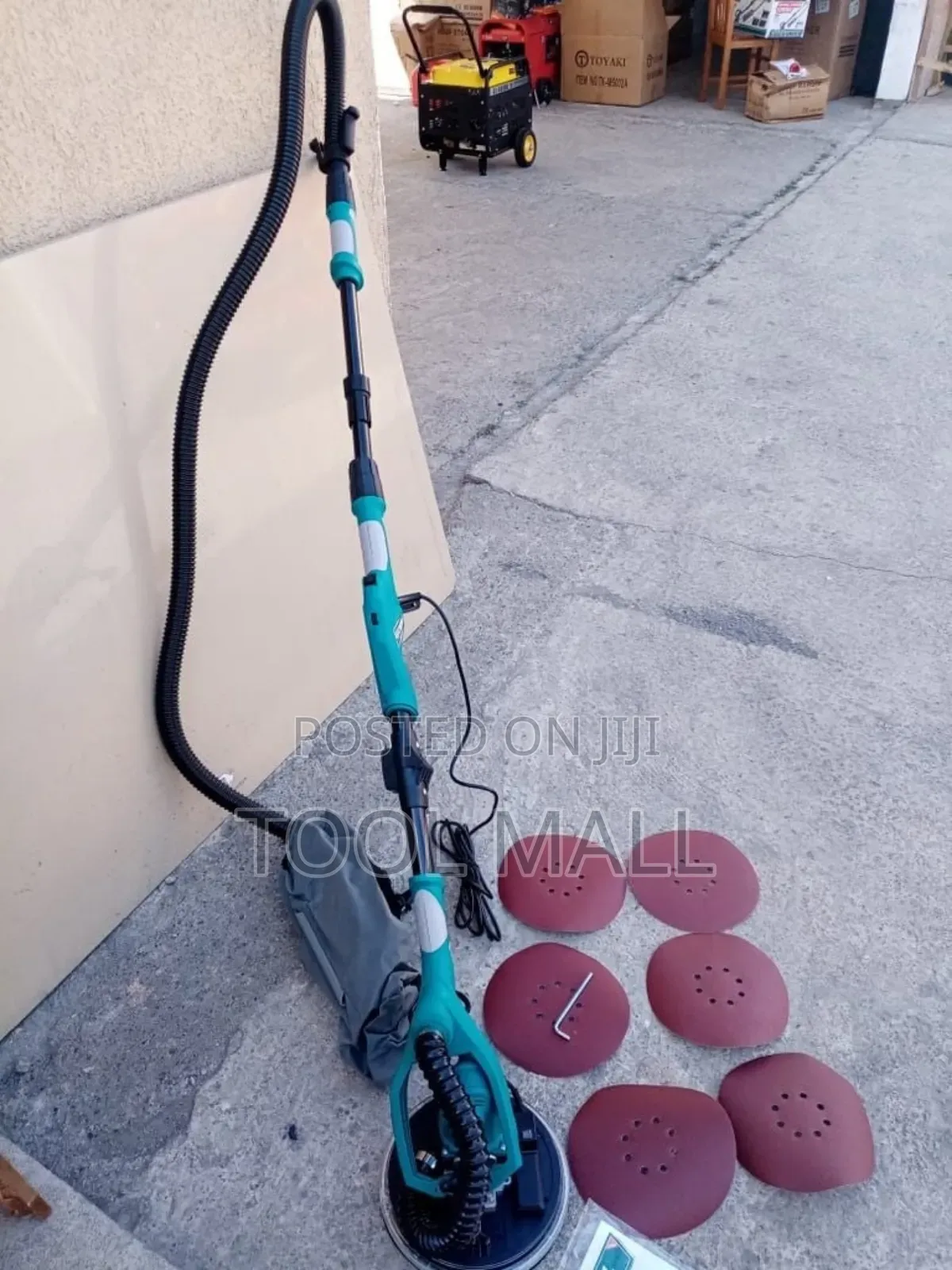 Total Drywall Sander 1050w