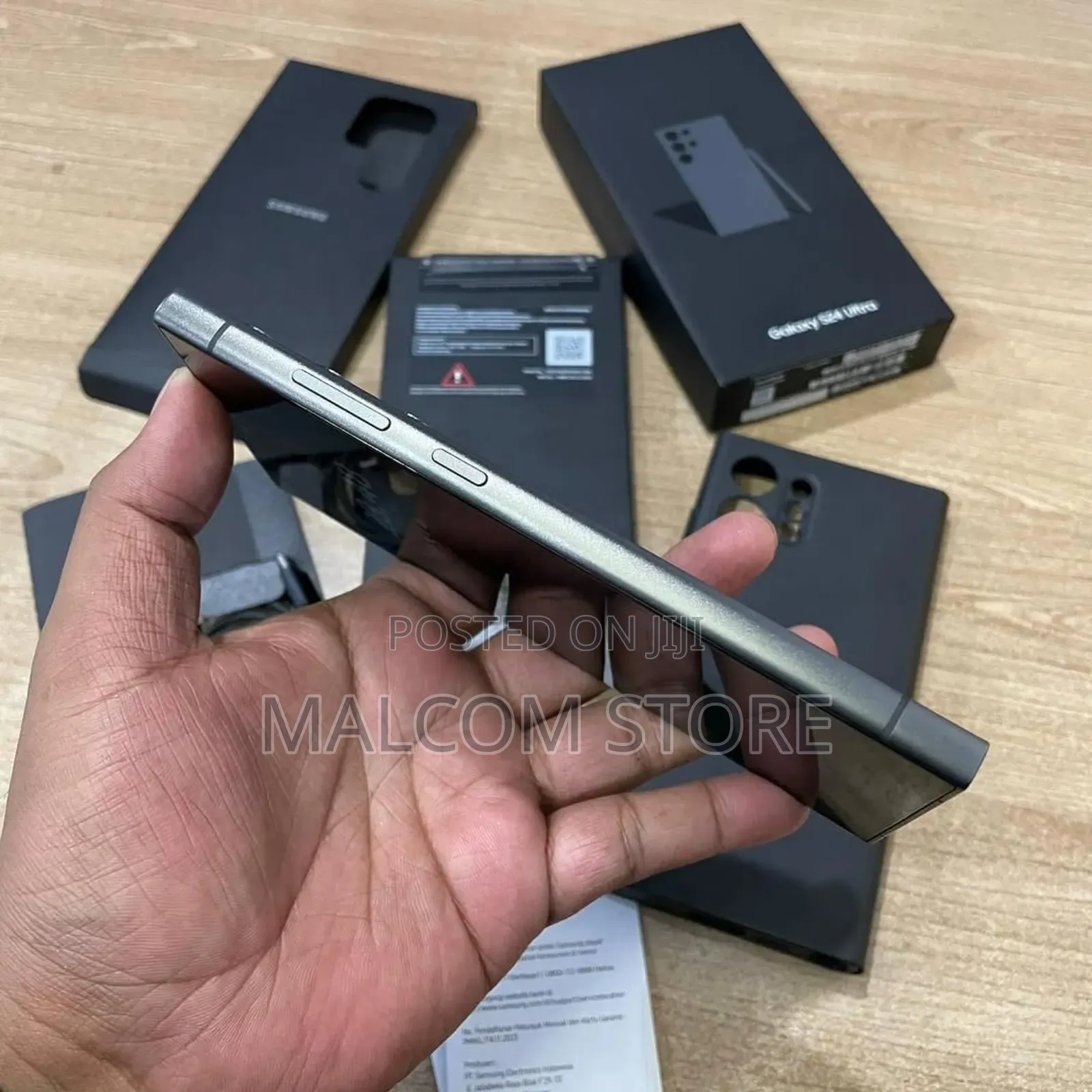New Samsung Galaxy S24 Ultra 256 GB Black