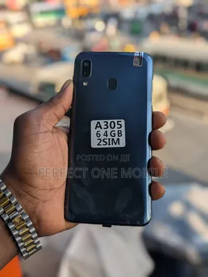 Samsung Galaxy A30 64 GB