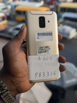 Samsung Galaxy A6 32 GB