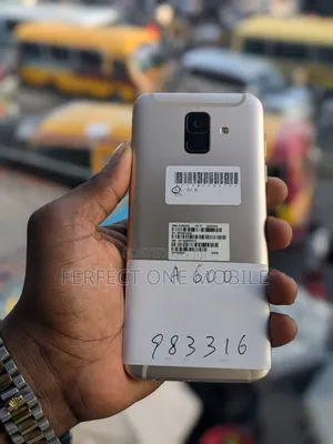 Samsung Galaxy A6 32 GB