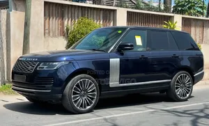 Land Rover Range Rover Vogue 2018 Blue