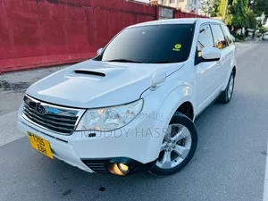 Subaru Forester 2010 White