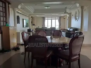 4bdrm Penthouse in Kasri Homes Realty, Upanga East for sale