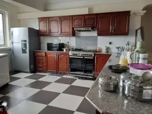 4bdrm Penthouse in Kasri Homes Realty, Upanga East for sale