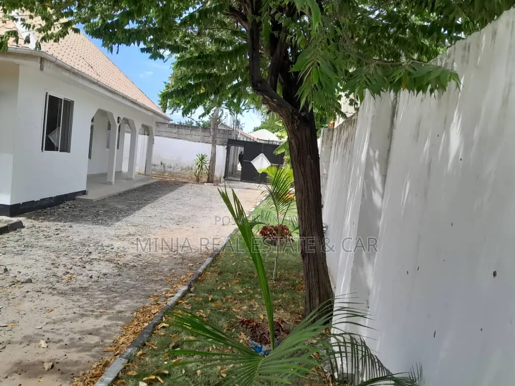3bdrm House in Bunju for sale