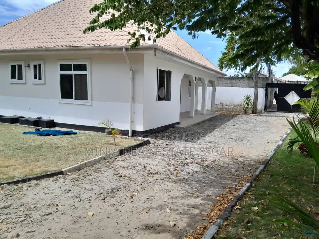 3bdrm House in Bunju for sale