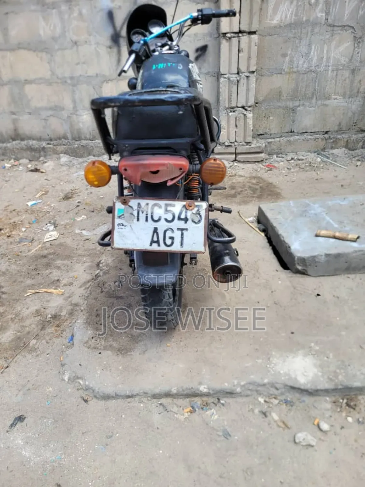 Bajaj Boxer 150 UG 2024 Black