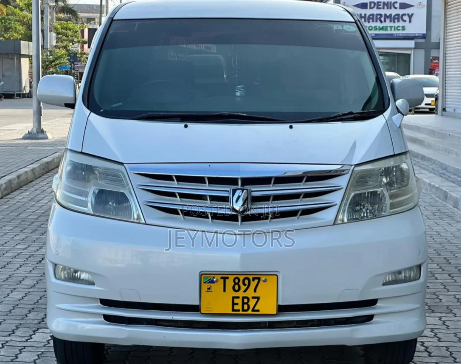 Toyota Alphard 2006 White