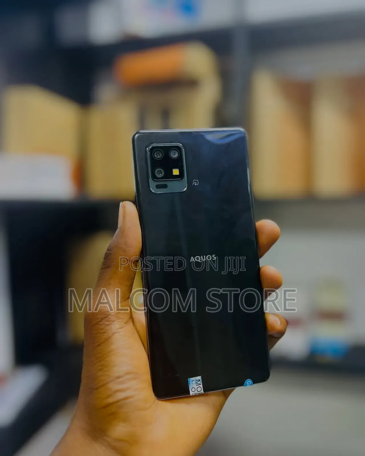 New Sharp Aquos zero6 128 GB Black