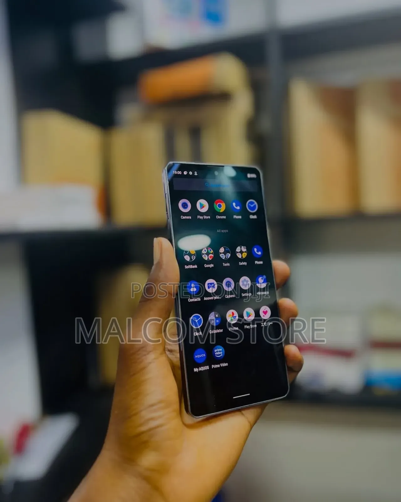 New Sharp Aquos zero6 128 GB Black