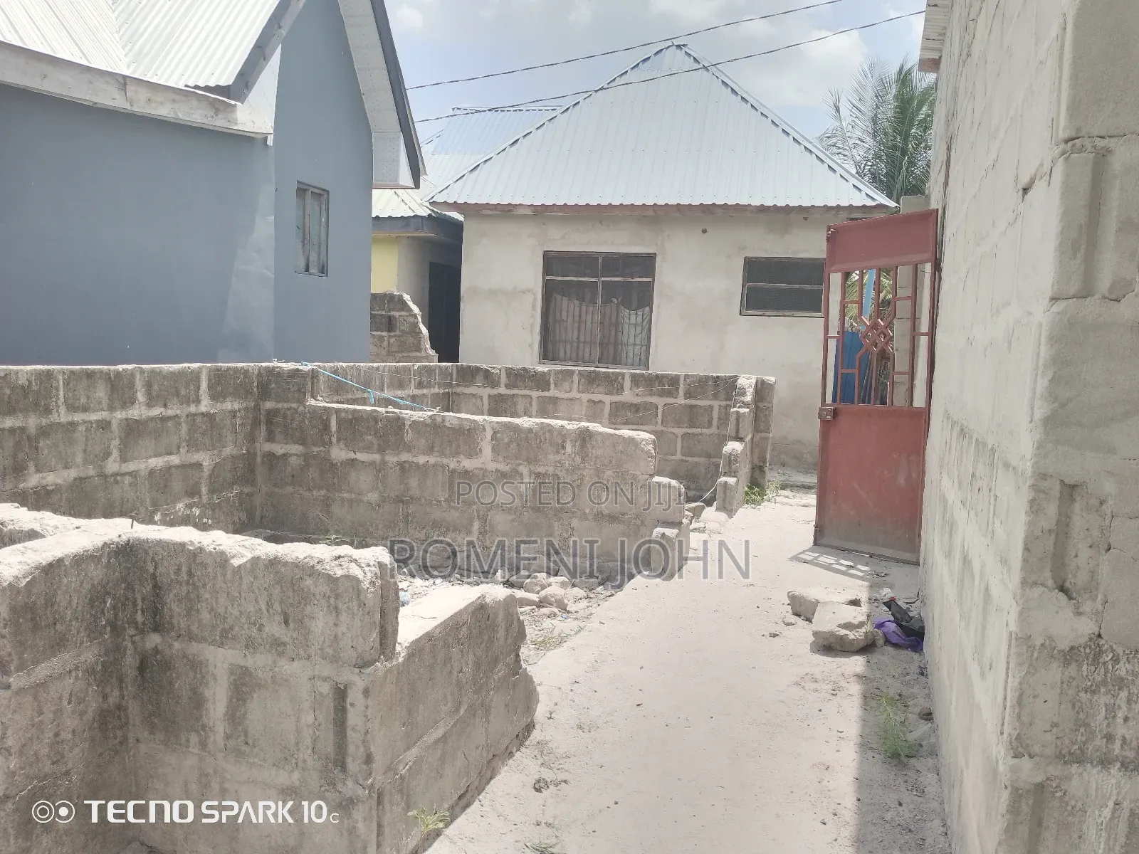 1bdrm Townhouse/Terrace in Tanzania Daresalaam, Ilala for sale