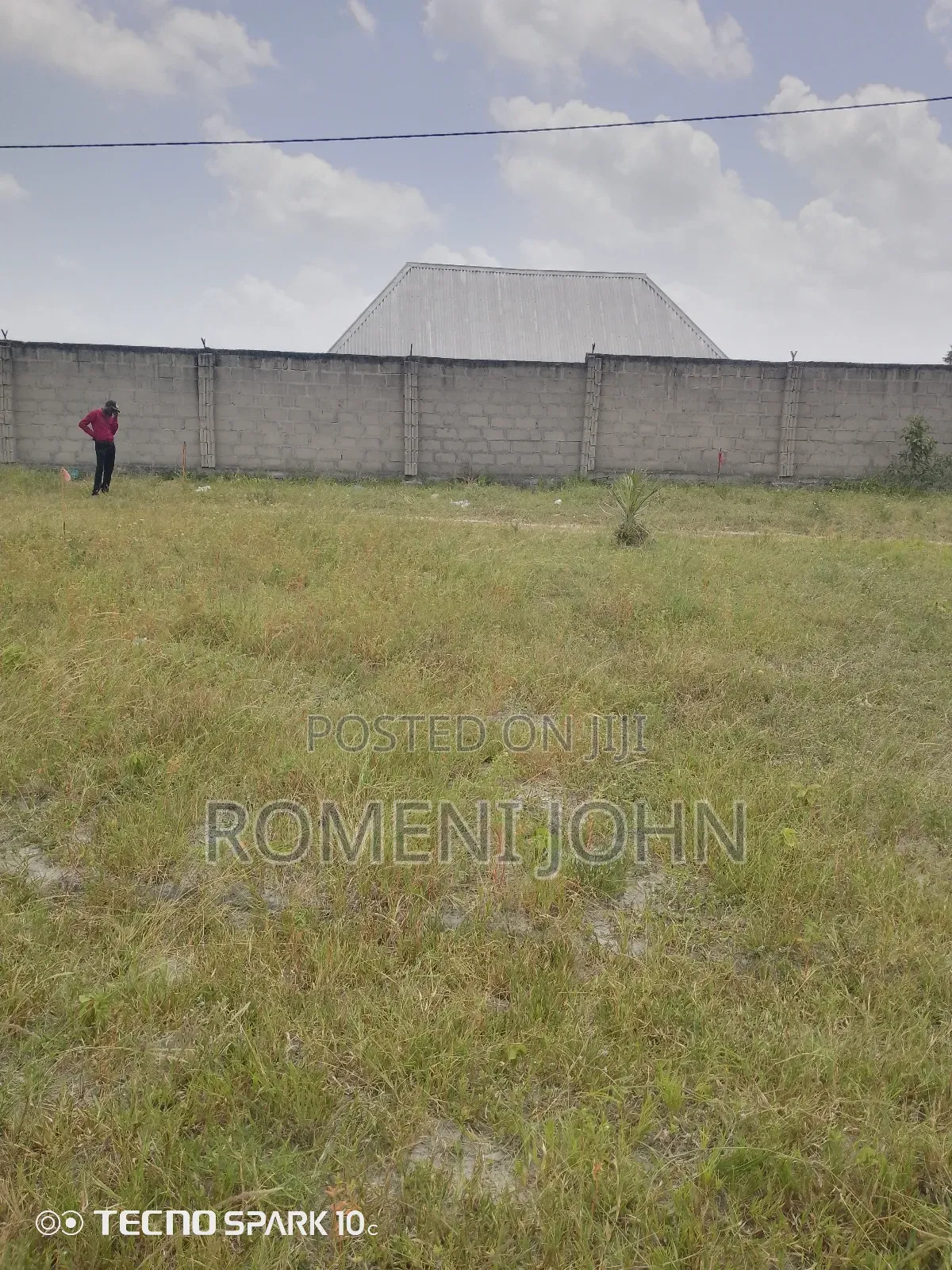 Kiwanja Sqmit 100 Kinauzwa Milioni 3,700,000/ Majohe Viwege.