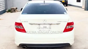 Mercedes-Benz C-Class 2009 White
