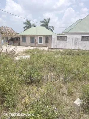 Kiwanja Sqm150 Kinauzwa Milion 4.5 Majohe Viwege Kwa Mpemba.