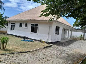 3bdrm House in Boko, Bunju for sale