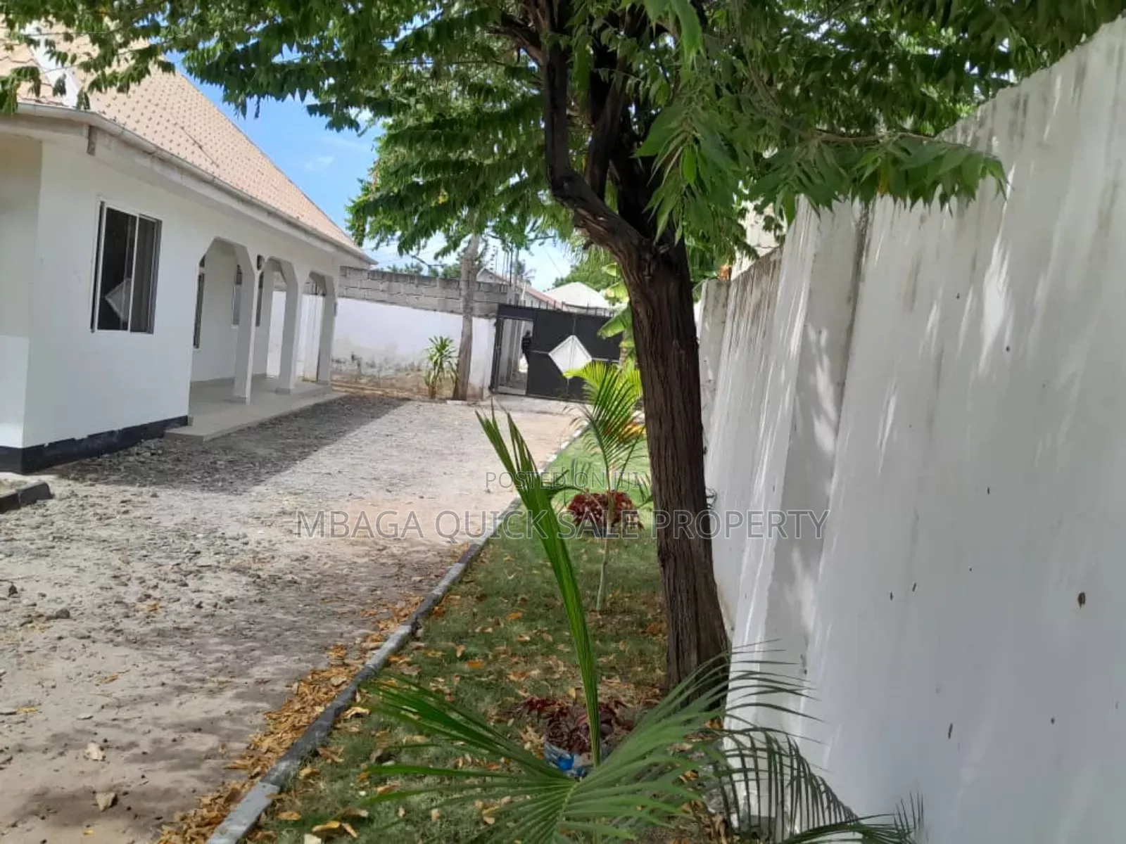 3bdrm House in Boko, Bunju for sale