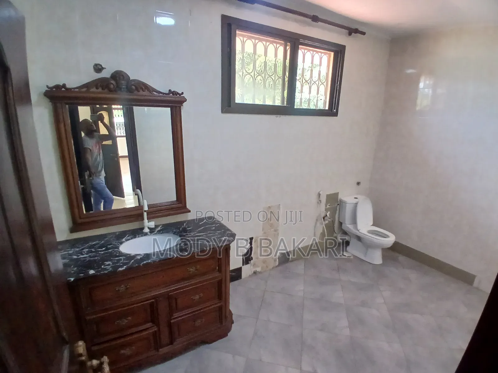 6bdrm House in Mikocheni for rent