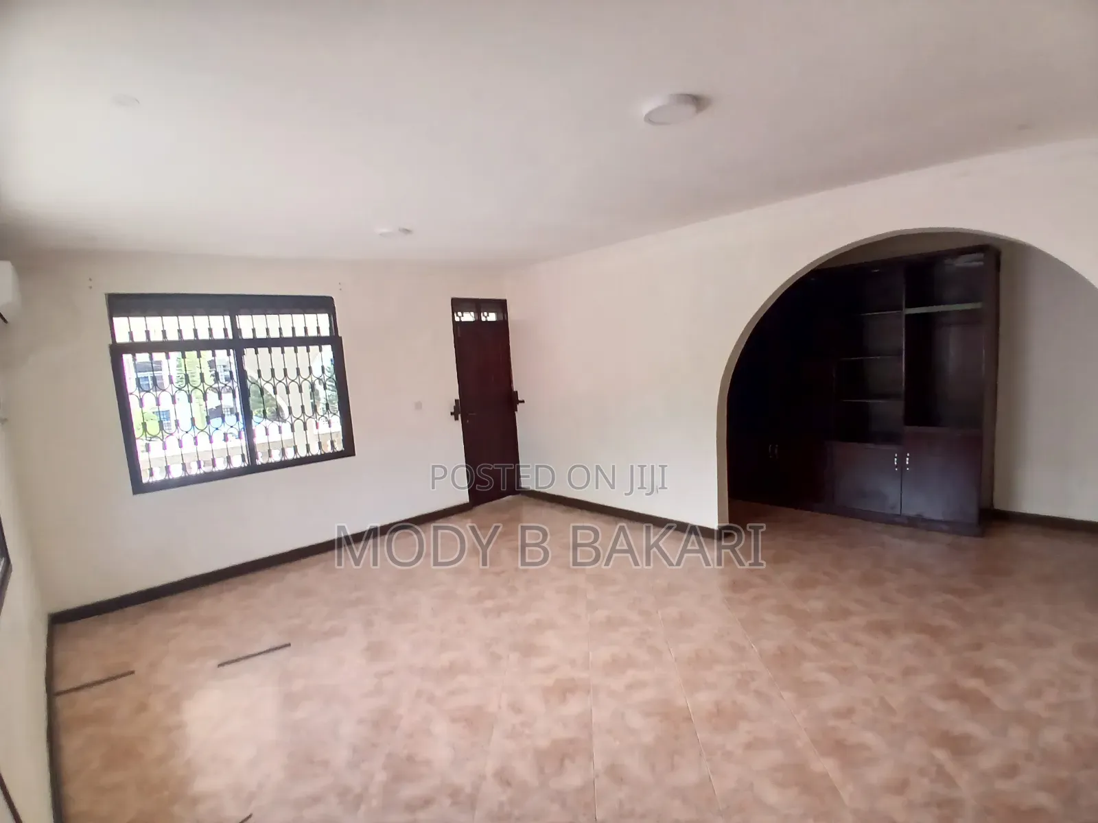 6bdrm House in Mikocheni for rent