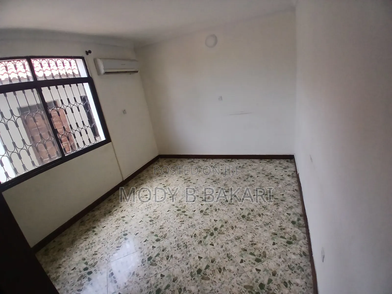 6bdrm House in Mikocheni for rent