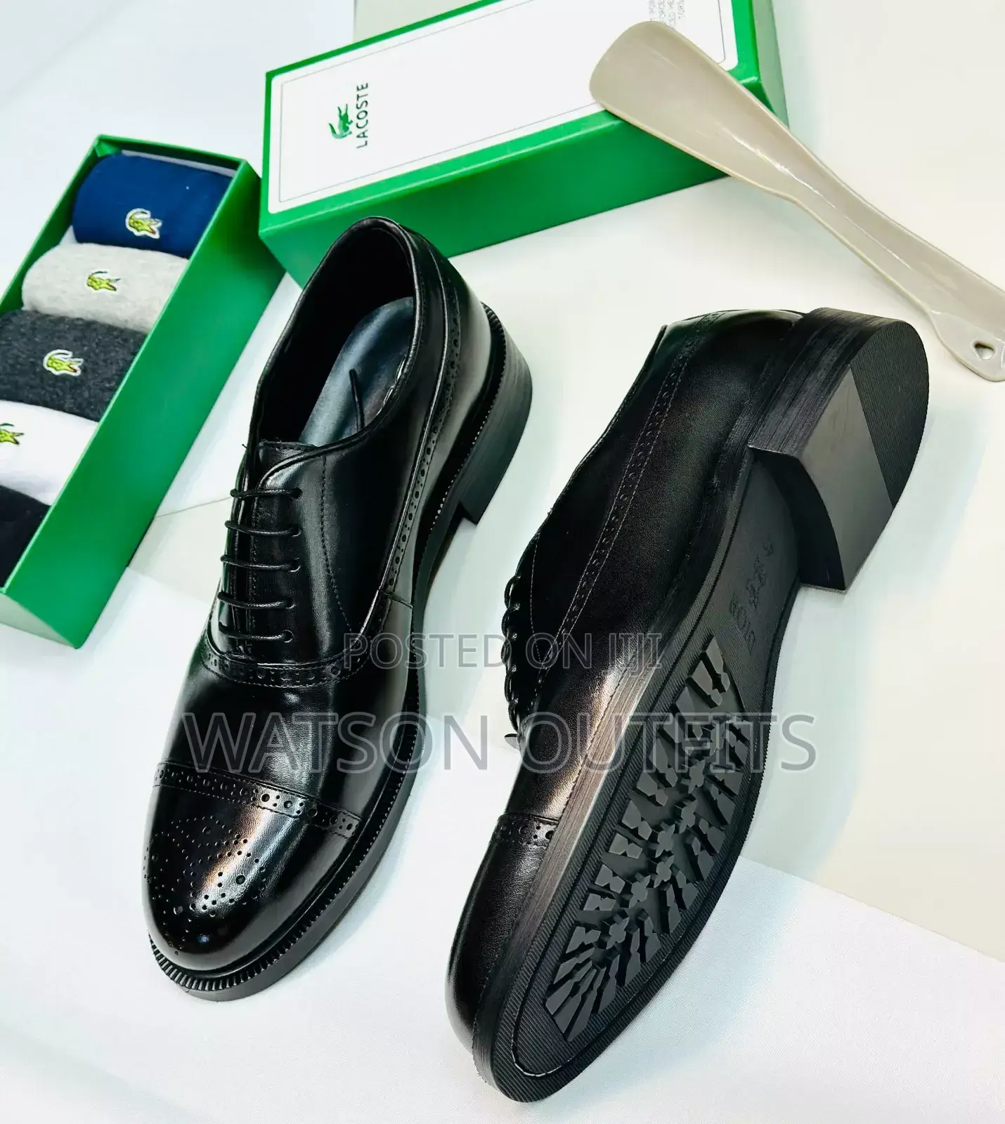 Dior Ya Ngozi Nyeusi Brown