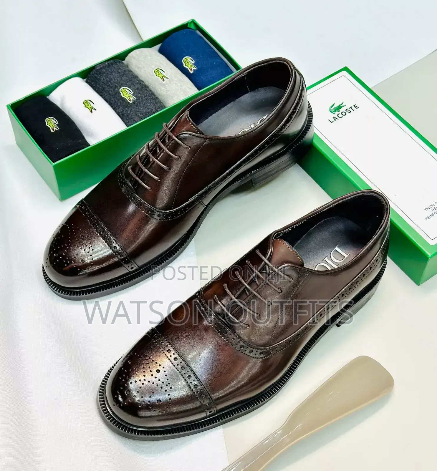 Dior Ya Ngozi Nyeusi Brown