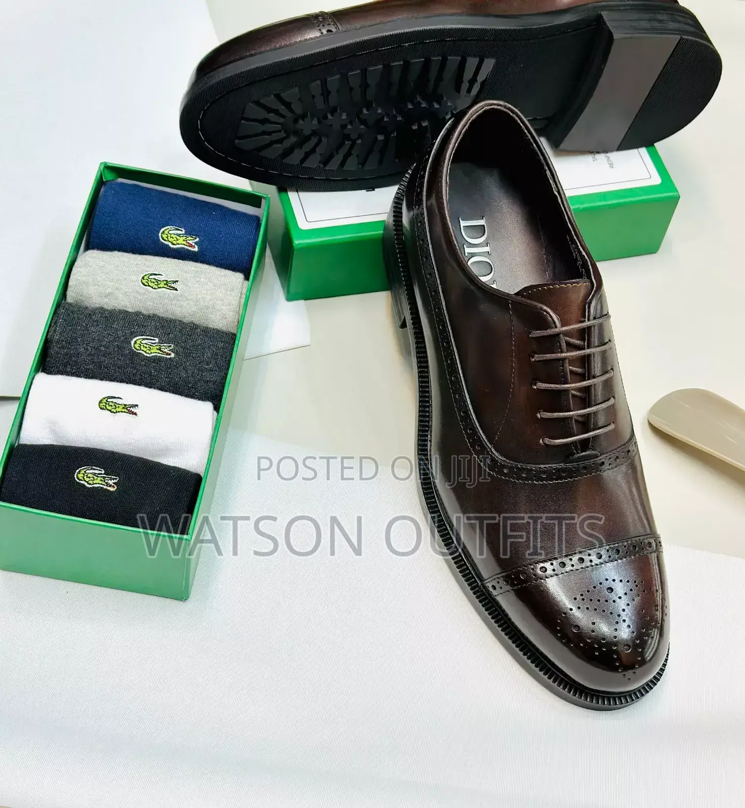Dior Ya Ngozi Nyeusi Brown