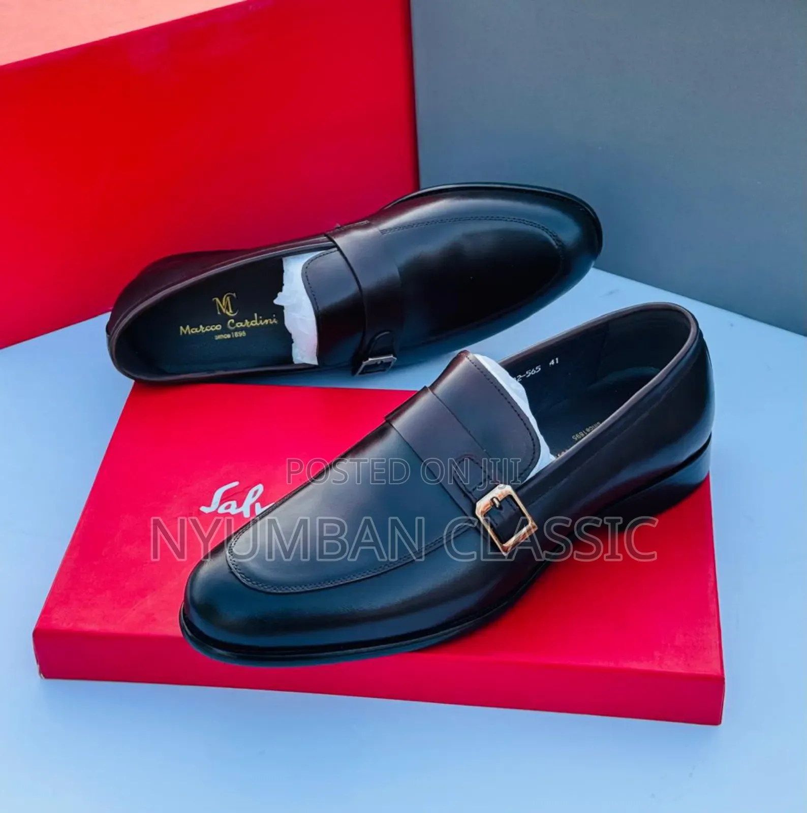 Single Lock Moccasin Shoes