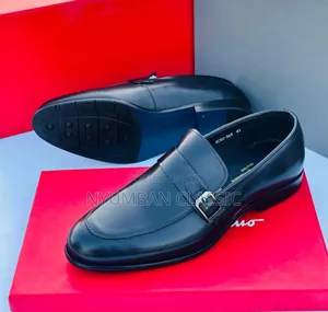 Single Lock Moccasin Shoes