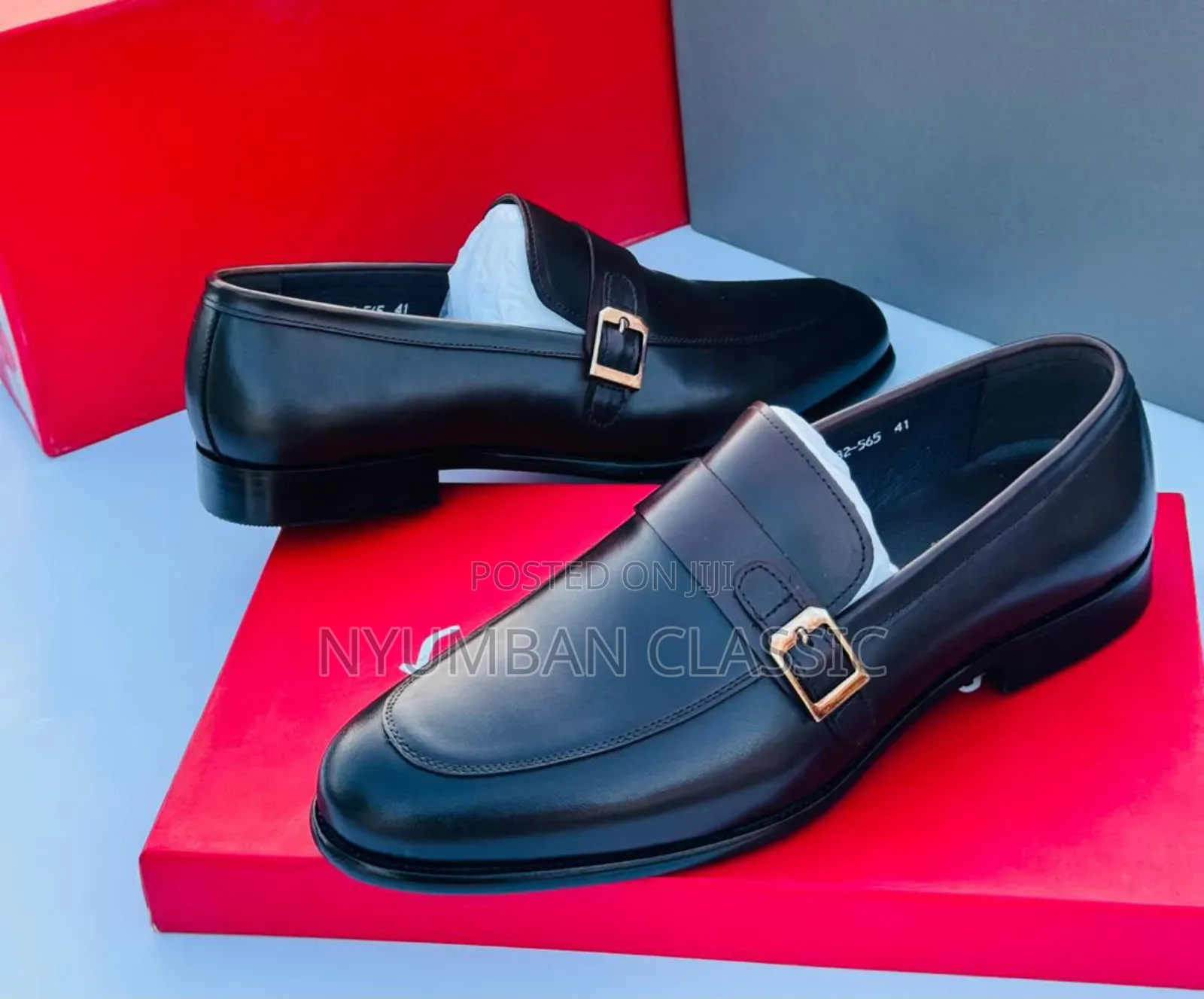 Single Lock Moccasin Shoes