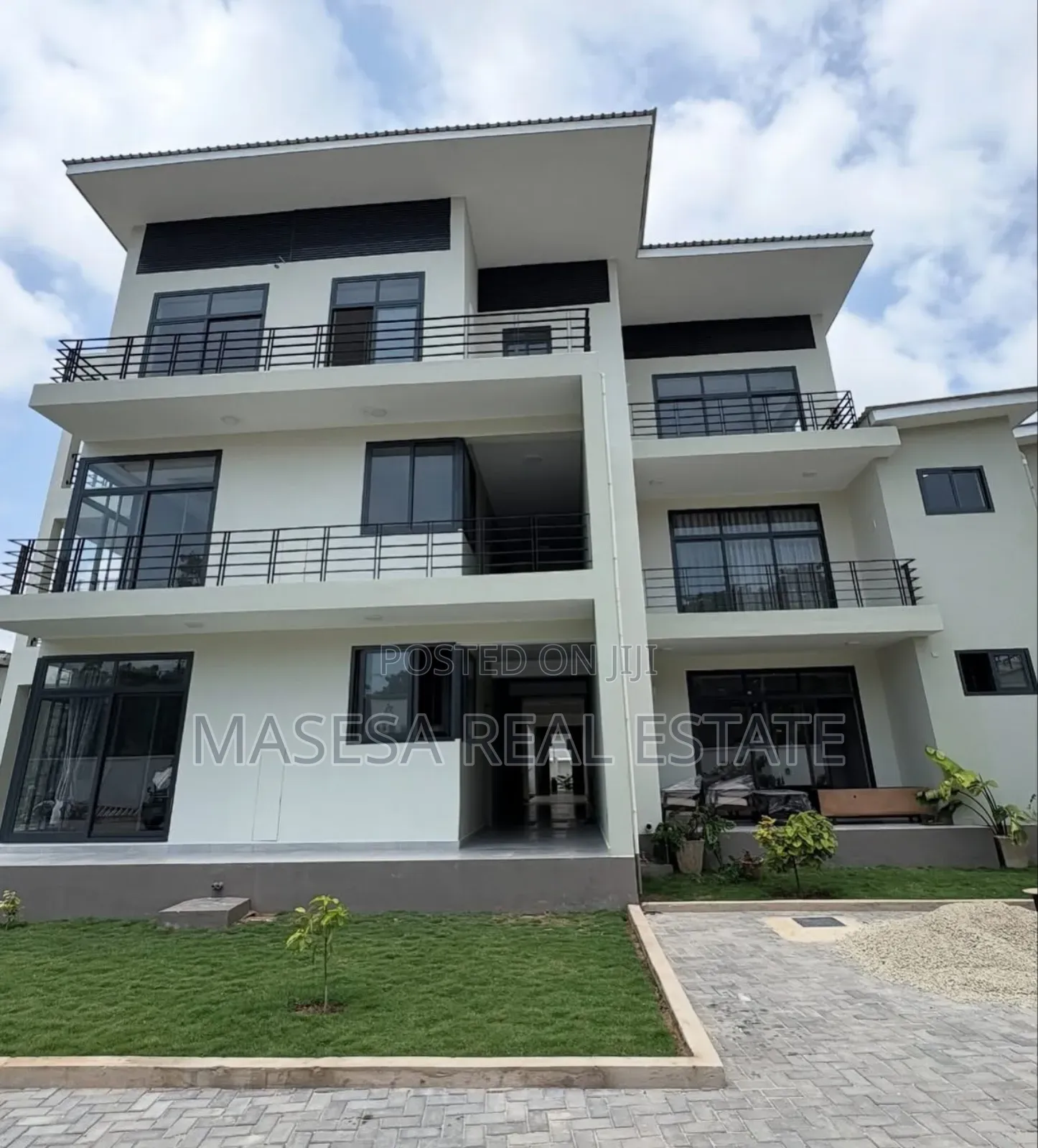 Furnished 2bdrm Villa in Oyster Bay for rent