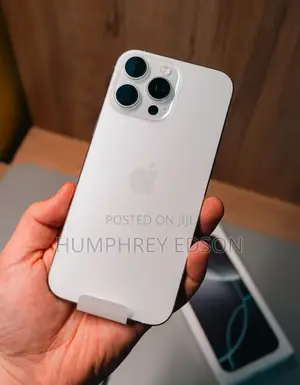 New Apple iPhone 16 Pro Max 256 GB White
