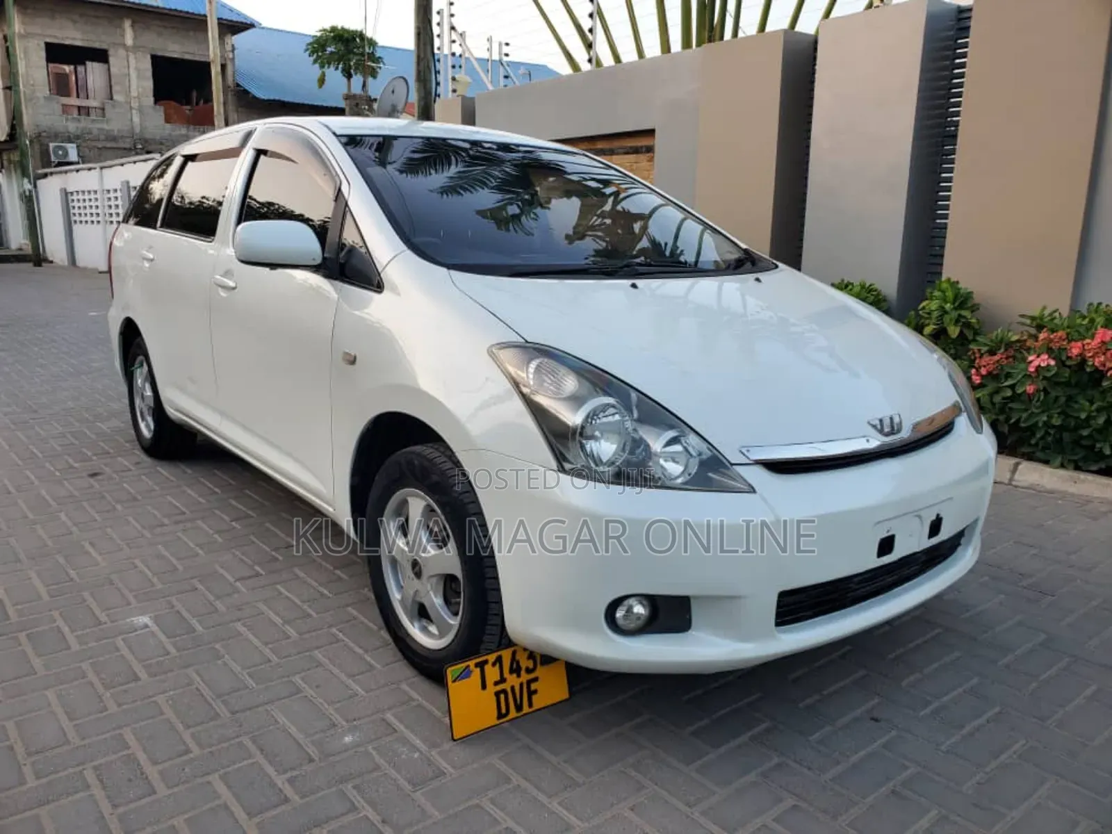 Toyota Wish 2012 White
