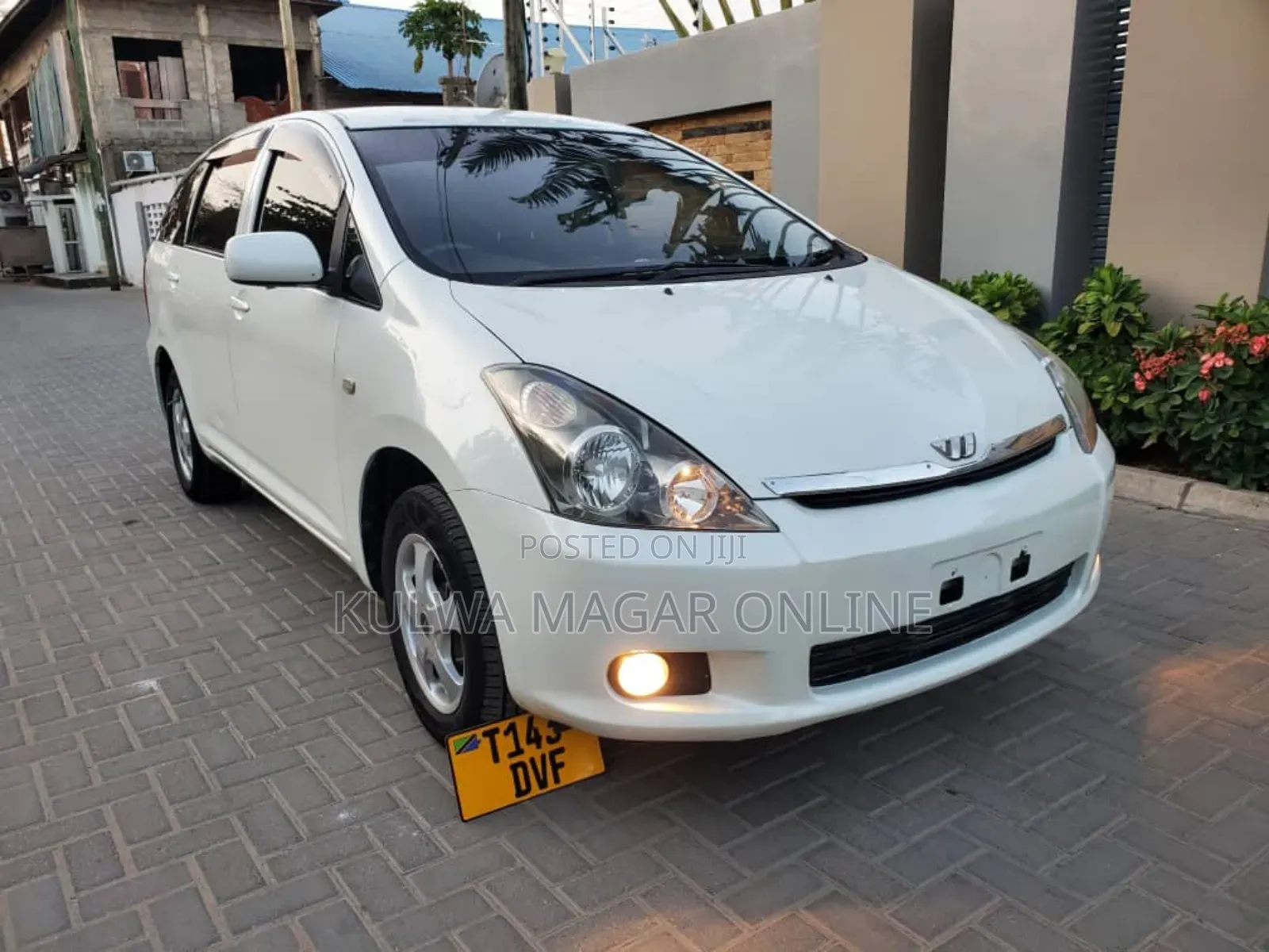 Toyota Wish 2012 White