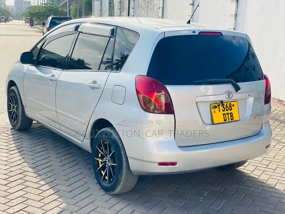 Toyota Corolla Spacio 2005 Silver