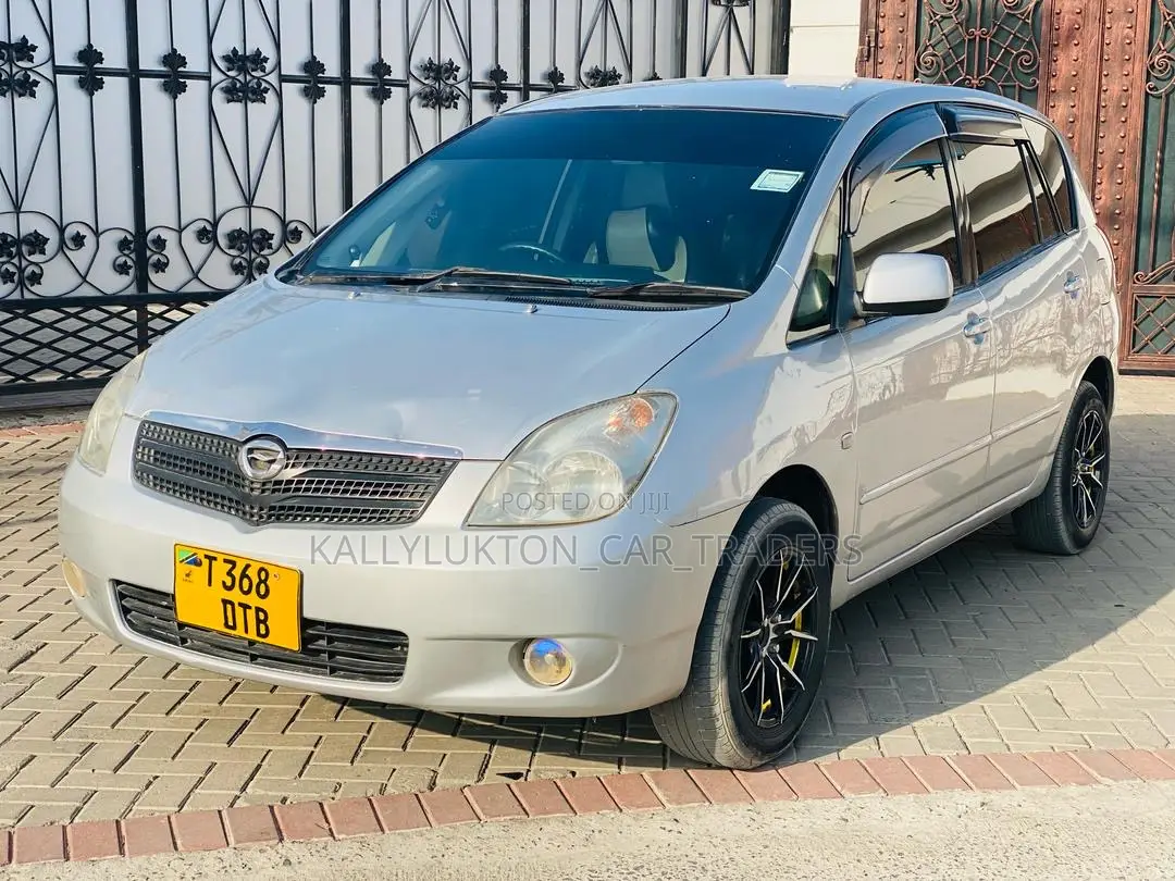 Toyota Corolla Spacio 2005 Silver