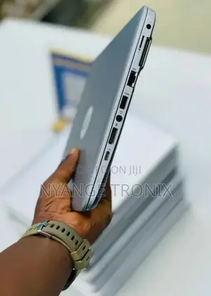 Laptop HP EliteBook 820 G3 8GB Intel Core I5 SSD 256GB
