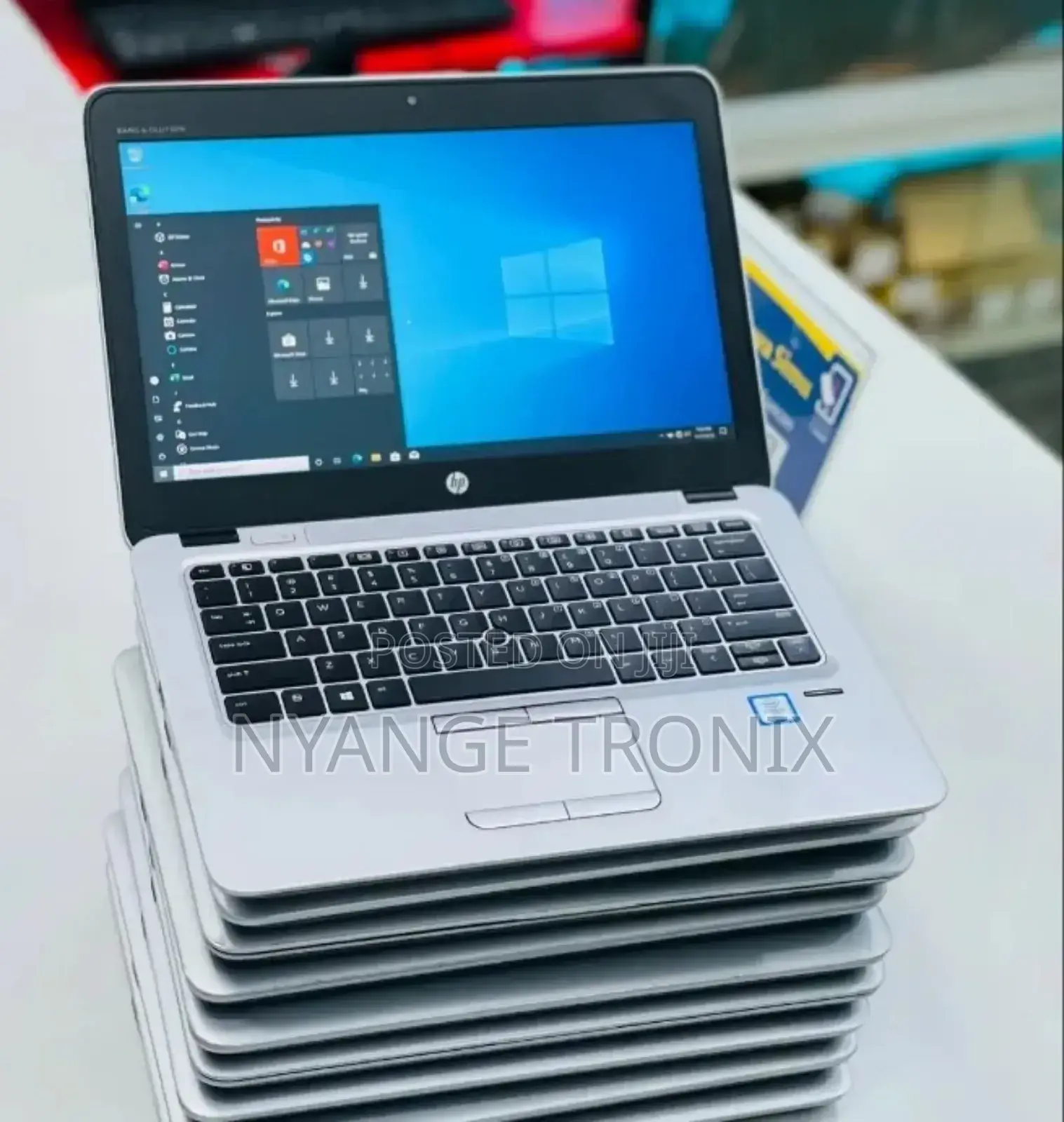 Laptop HP EliteBook 820 G3 8GB Intel Core I5 SSD 256GB