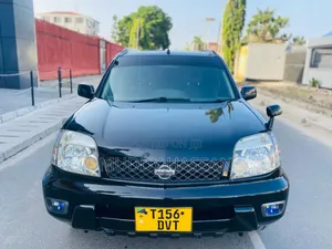 Nissan X-Trail 2005 Black