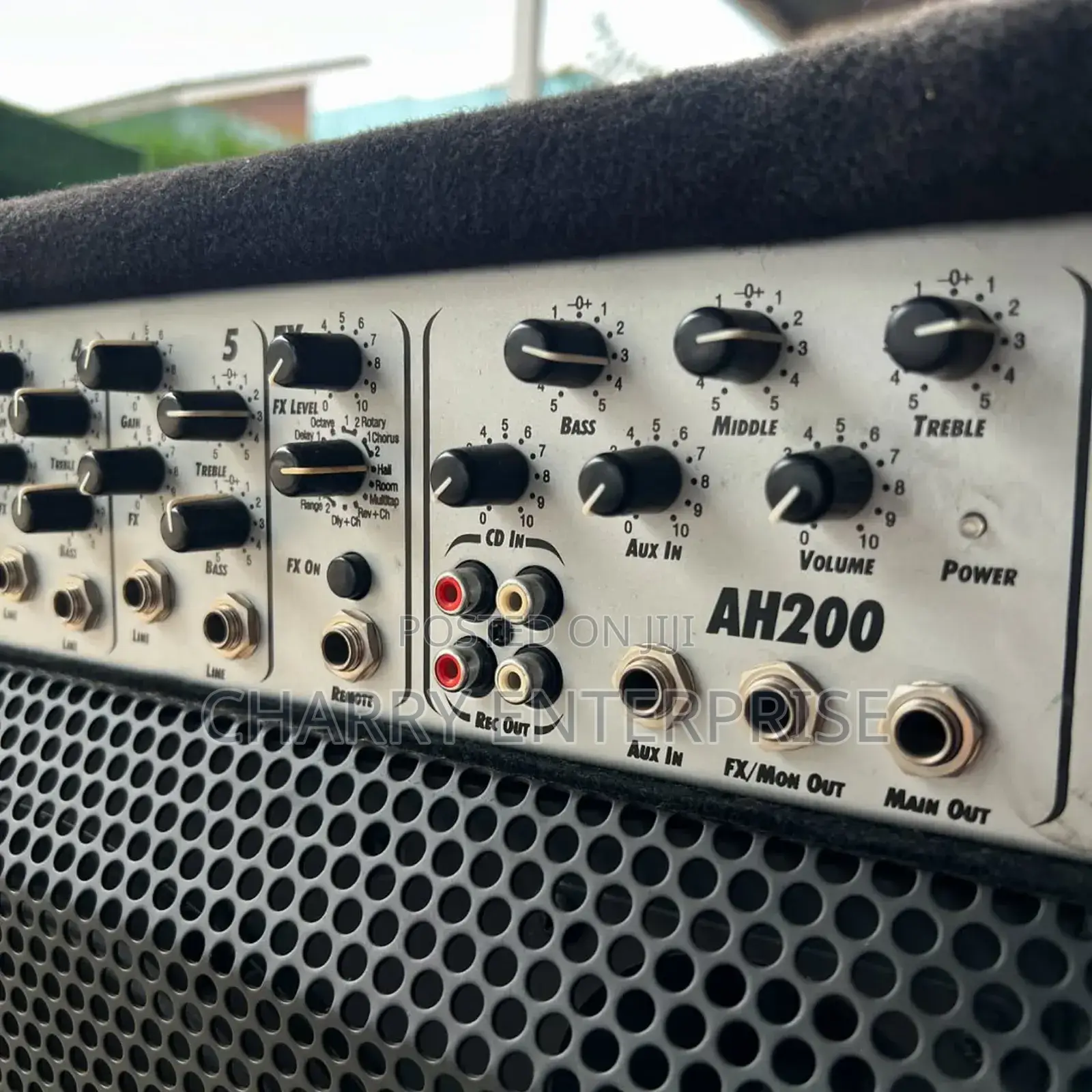 Original Laney Ah200 Profesional Bass Combo Powerful Speaker