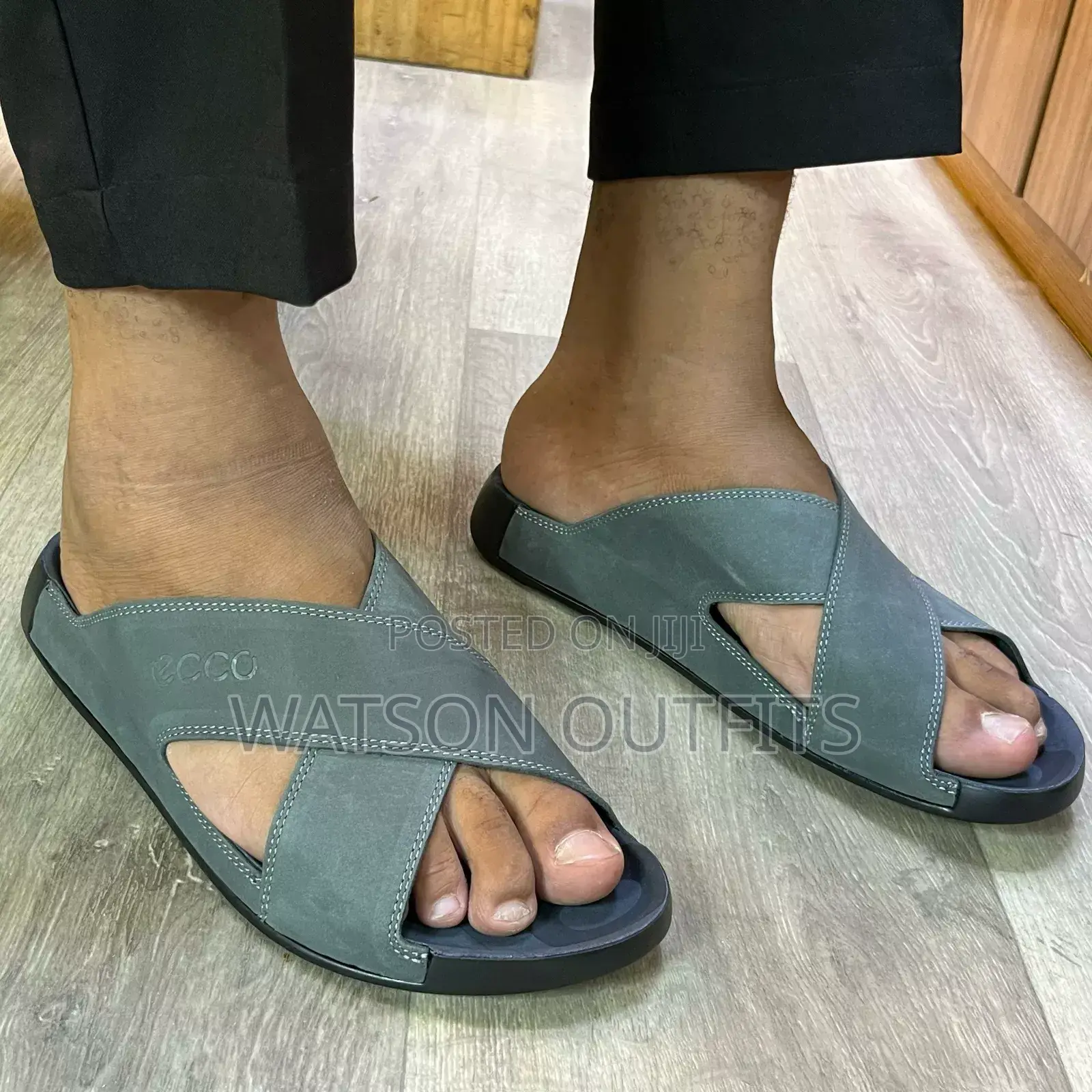 Ecco Mpya Za Ngozi