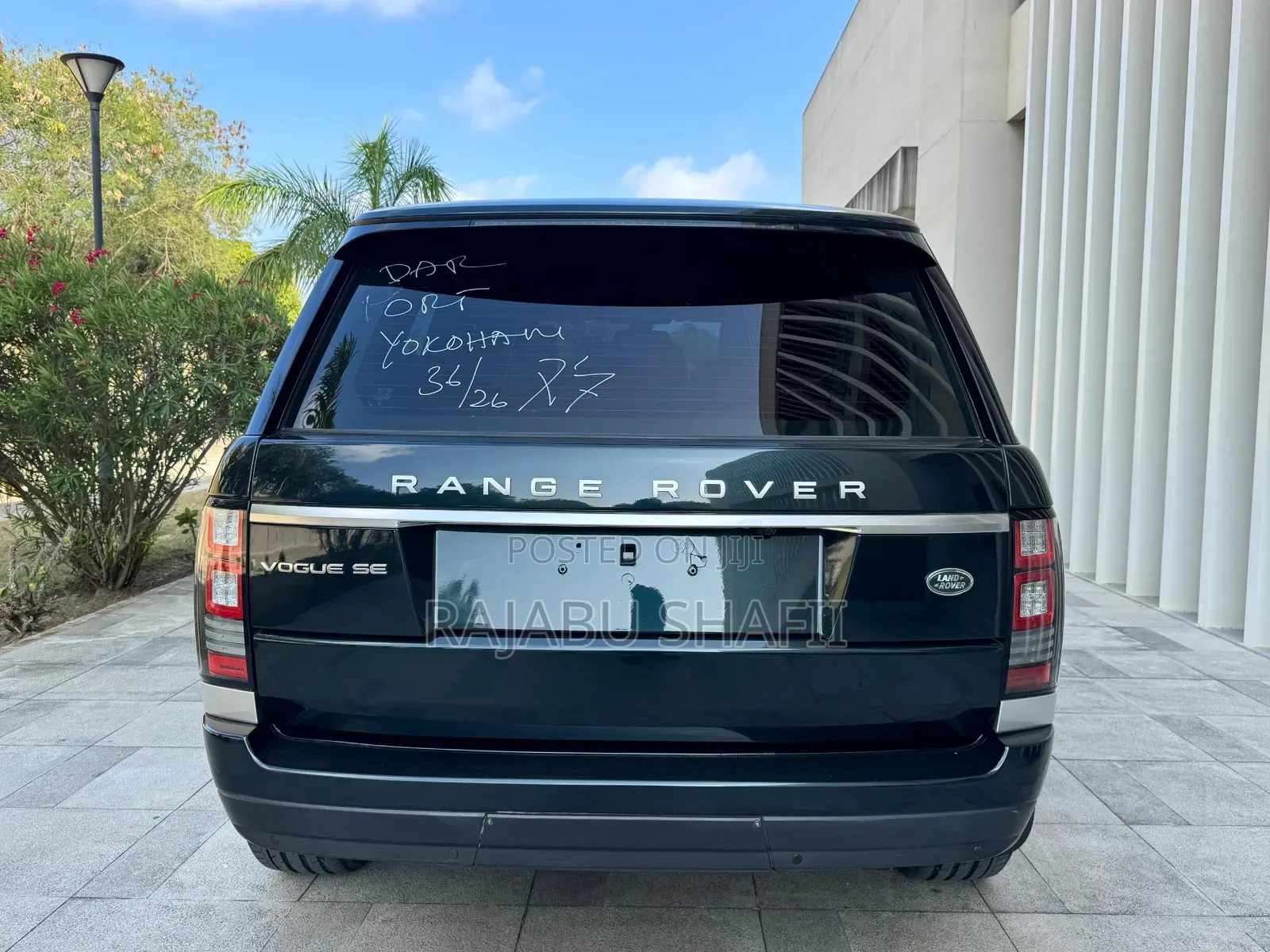 Land Rover Range Rover Vogue 2014 Black