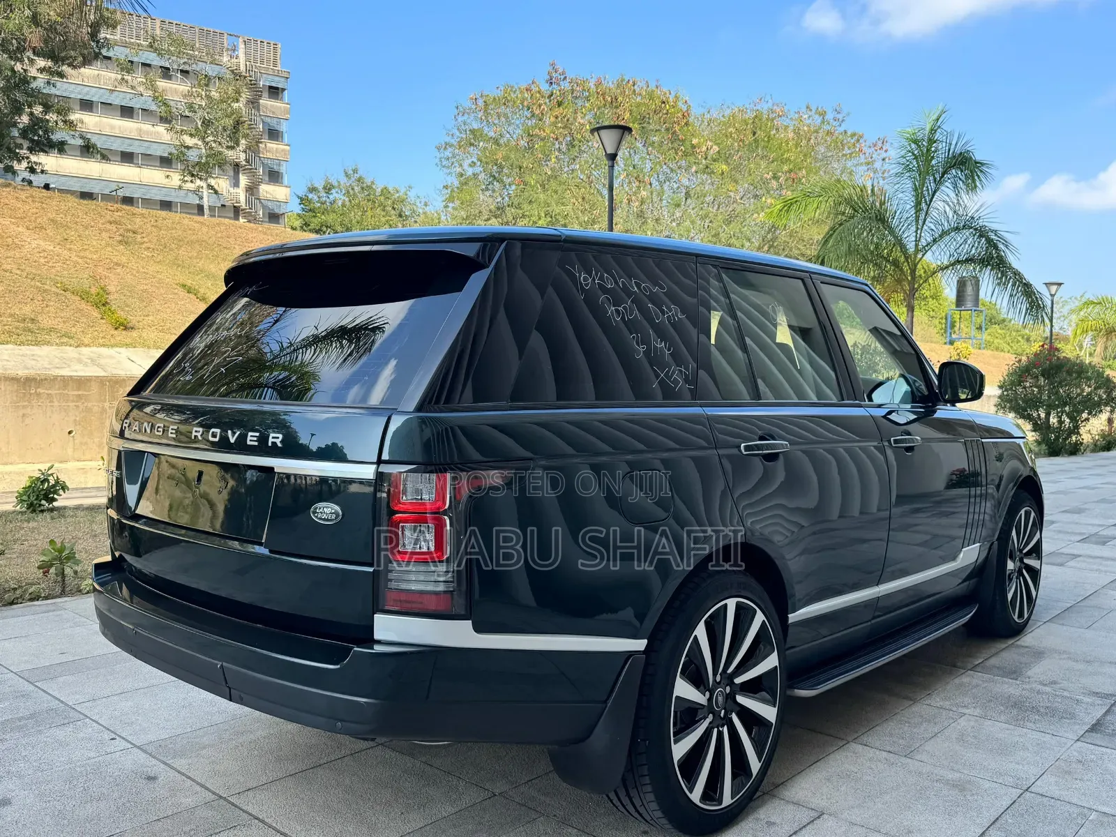 Land Rover Range Rover Vogue 2014 Black