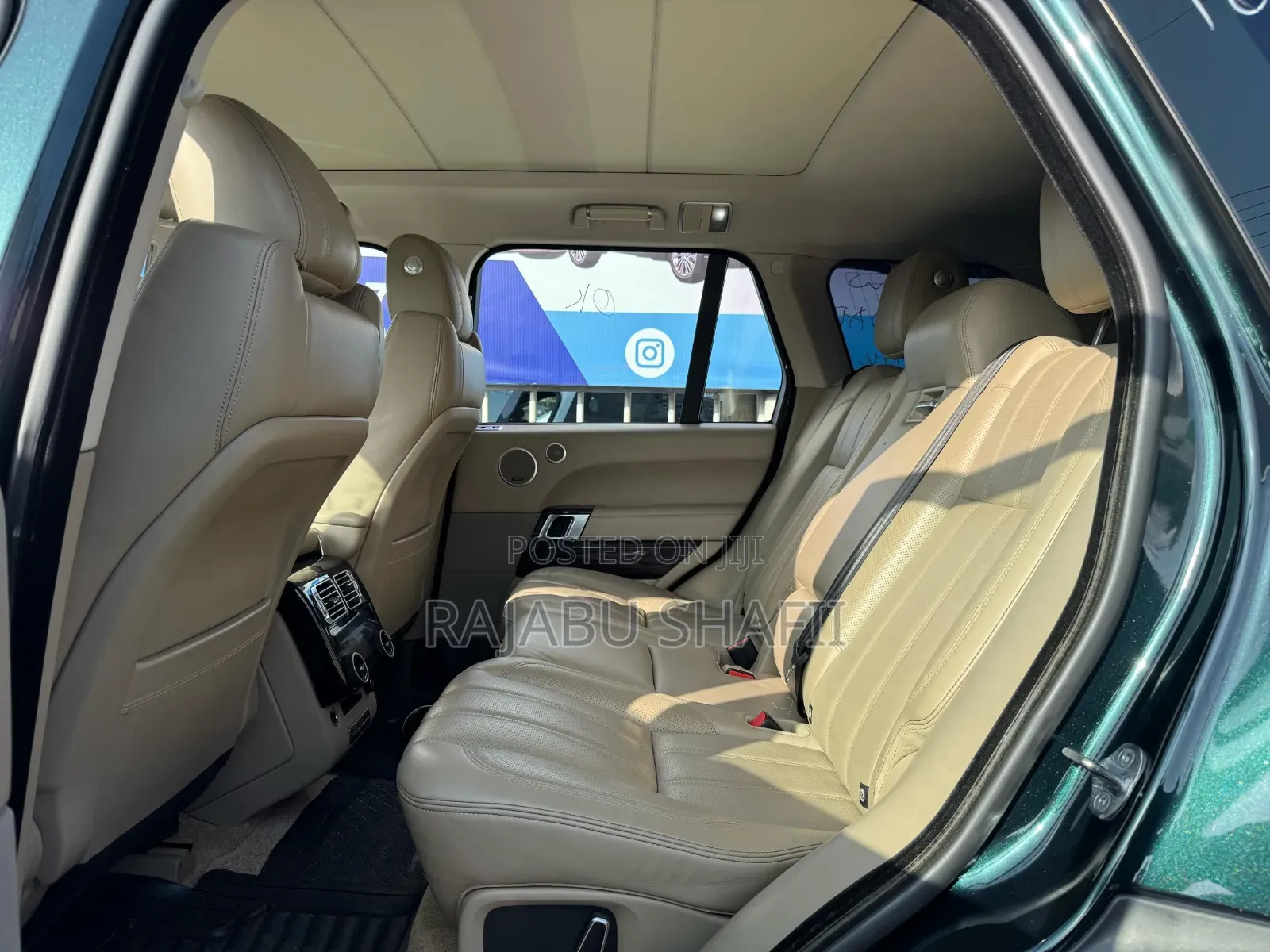 Land Rover Range Rover Vogue 2014 Black