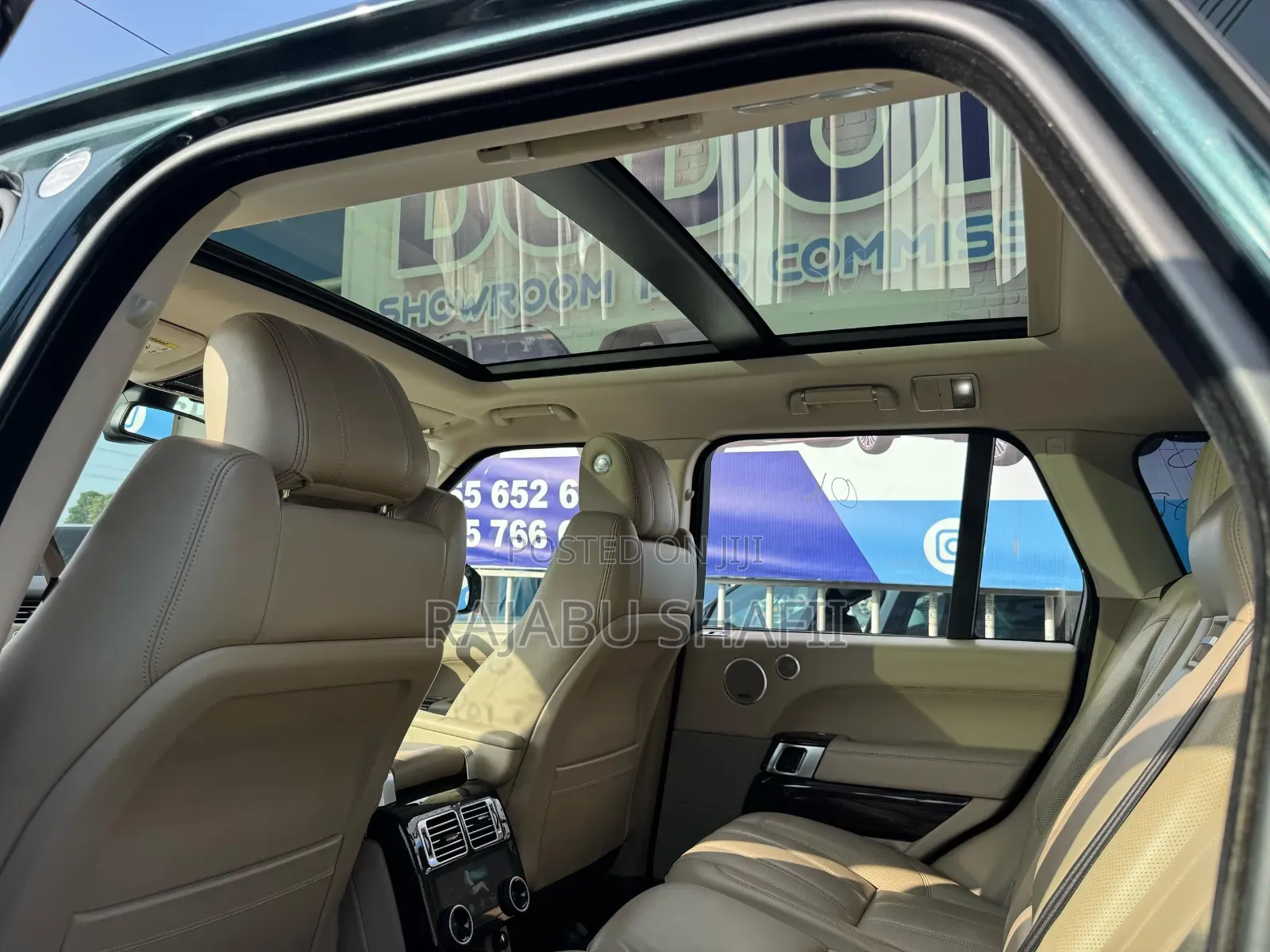 Land Rover Range Rover Vogue 2014 Black