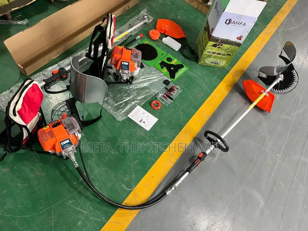 Dahfa Brush Cutter 4 Stroke (Bag Type)